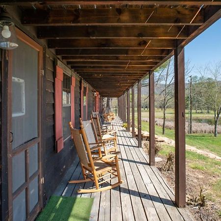 Coyote Lodge At Deerwoode Reserve Brevard Bagian luar foto