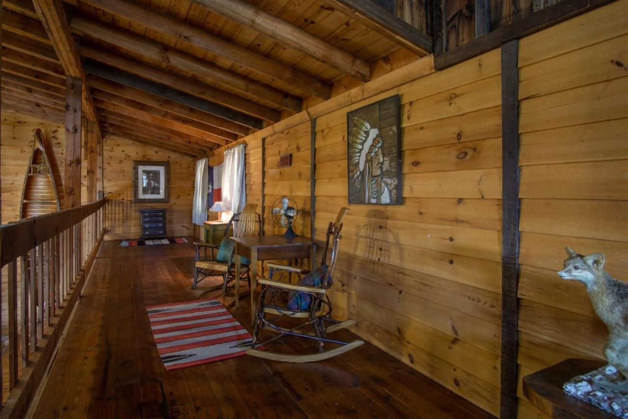 Coyote Lodge At Deerwoode Reserve Brevard Bagian luar foto