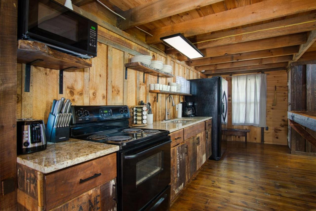 Coyote Lodge At Deerwoode Reserve Brevard Bagian luar foto